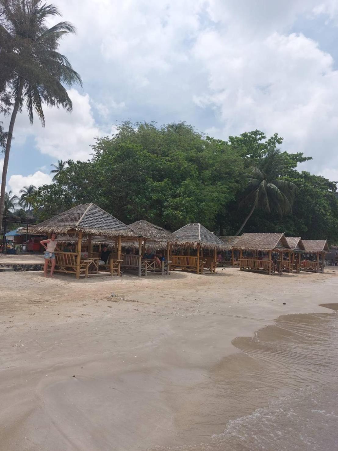 โรงแรม บอนนี่
